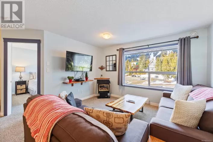 305 1105 Henry Rd, Courtenay