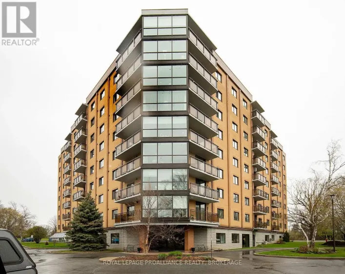 305 - 120 BARRETT COURT, Kingston)