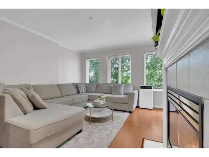 305 12125 75A AVENUE, Surrey
