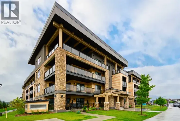 305, 125 Wolf Hollow Crescent SE, Calgary