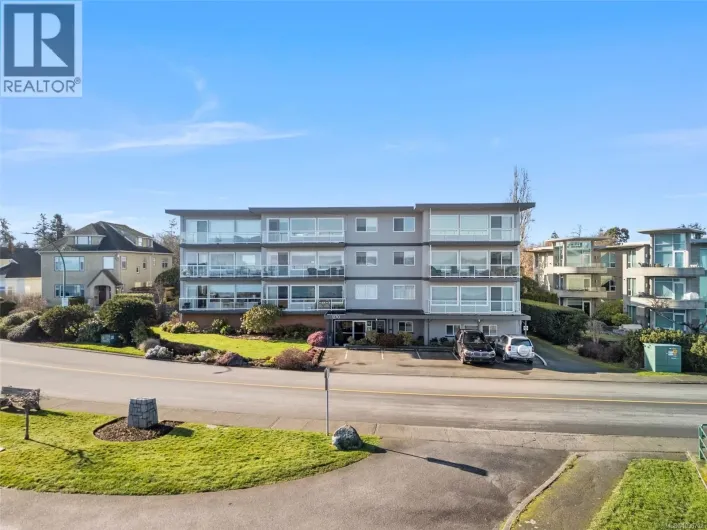 305 1270 Beach Dr, Oak Bay