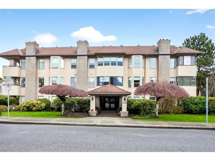 305 1488 MERKLIN STREET, White Rock