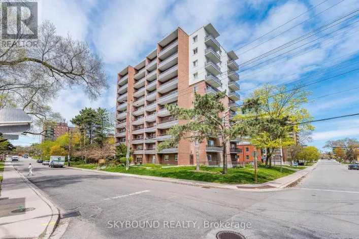 305 - 15 ELIZABETH STREET N, Mississauga