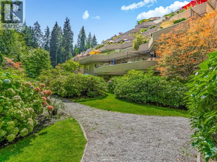 305 1500 OSTLER COURT, North Vancouver