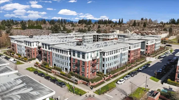 305 15137 33 AVENUE, Surrey