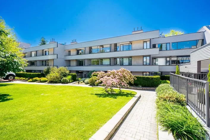 305 15313 19 AVENUE, Surrey