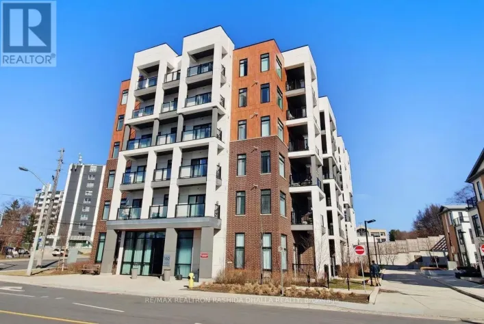 305 - 160 CANON JACKSON DRIVE, Toronto