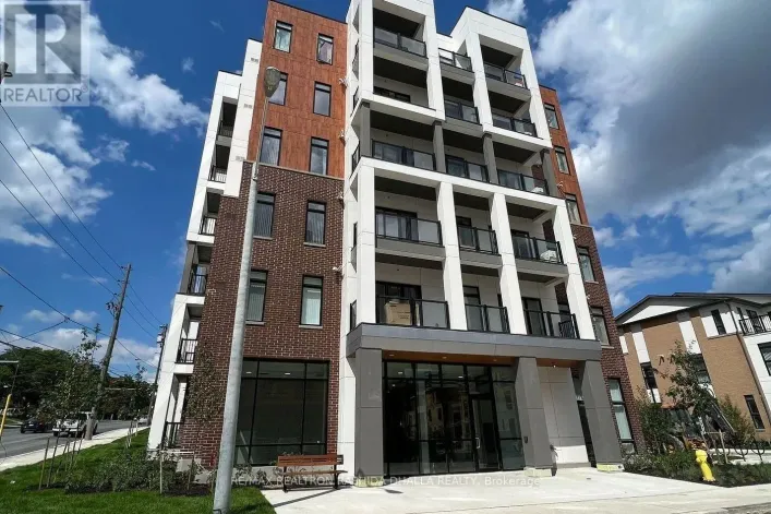 305 - 160 CANON JACKSON DRIVE, Toronto