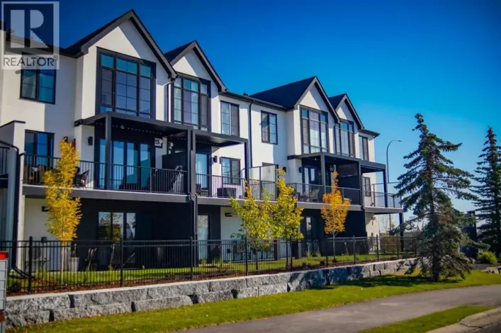 305, 1700 73 Street SW, Calgary