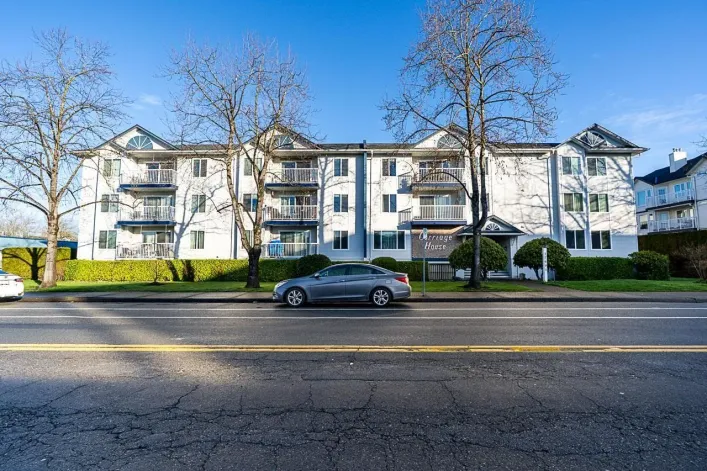 305 17695 58 AVENUE, Surrey