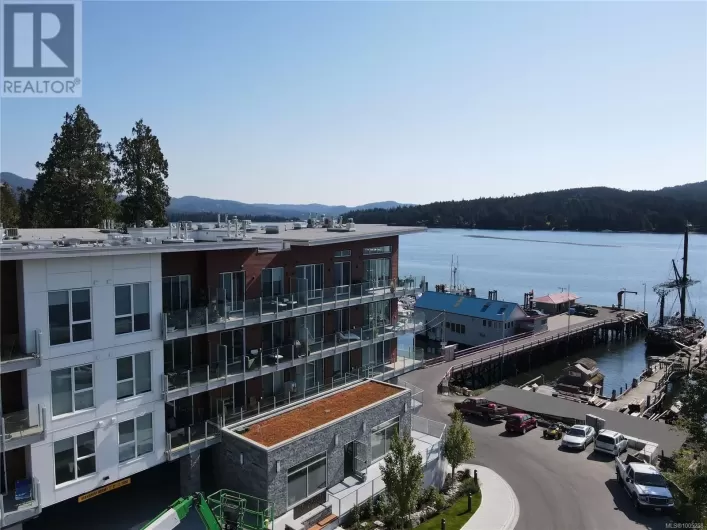 305 1820 Maple Ave S, Sooke