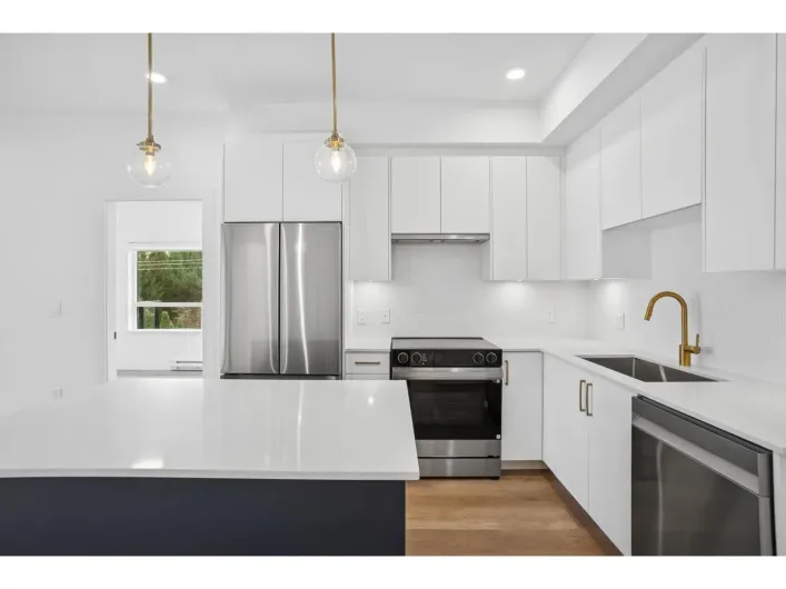 305 20286 72B AVENUE, Langley