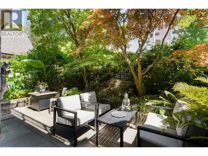 305 210 ELEVENTH STREET, New Westminster