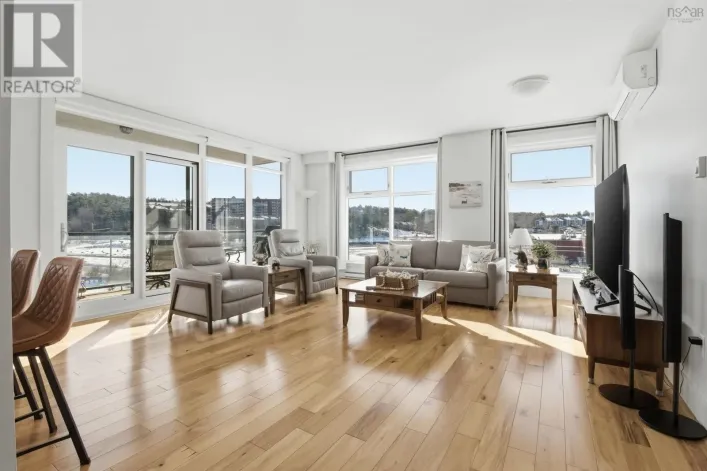 305 220 Waterfront Drive, Bedford