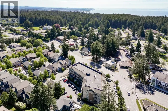 305 2220 Sooke Rd, Colwood
