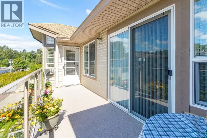 305 245 First St, Duncan