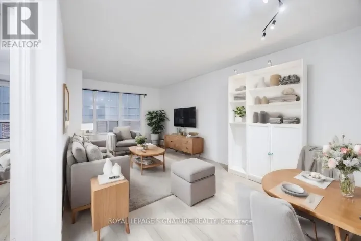 305 - 270 WELLINGTON STREET W, Toronto