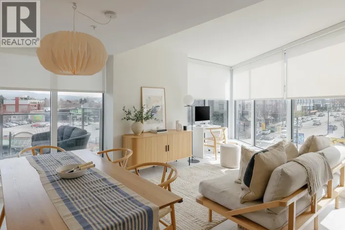 305 285 E 10TH AVENUE, Vancouver