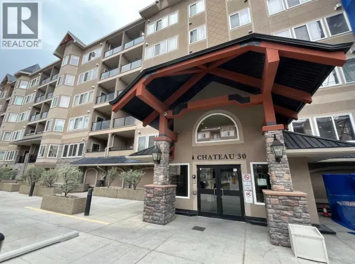 305, 30 Discovery Ridge Close SW, Calgary