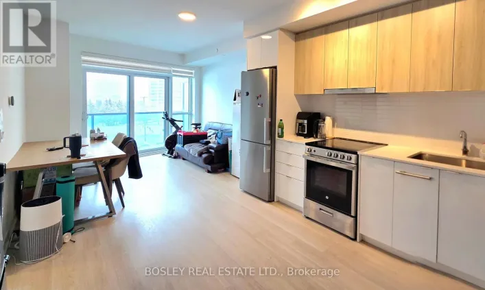 305 - 30 UPPER MALL WAY, Vaughan