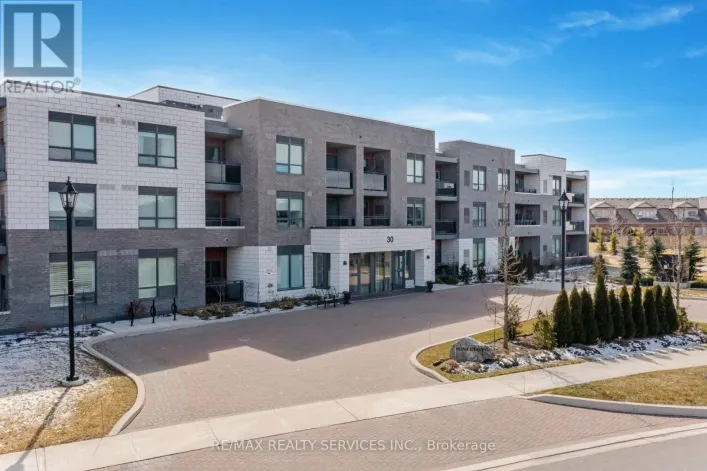 305 - 30 VIA ROSEDALE, Brampton