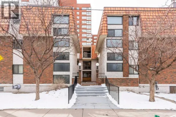305, 305 25 Avenue SW, Calgary