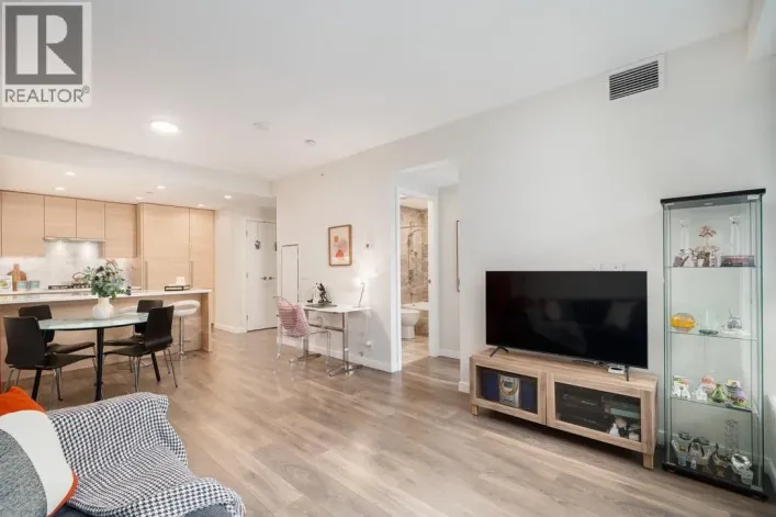 305 308 MORRISSEY ROAD, Port Moody