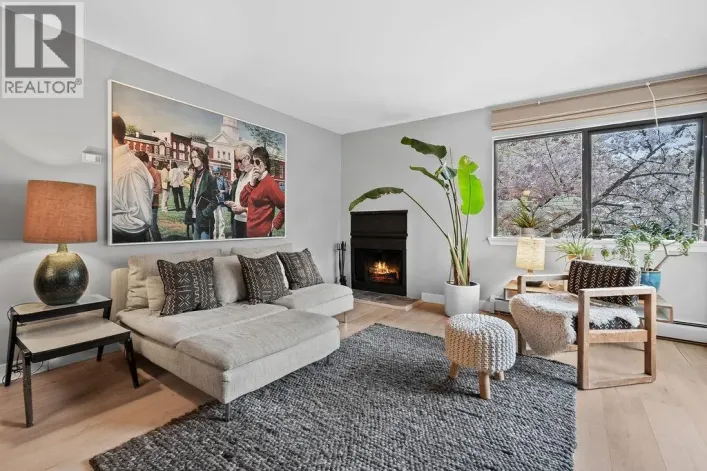 305 3275 MOUNTAIN HIGHWAY, North Vancouver