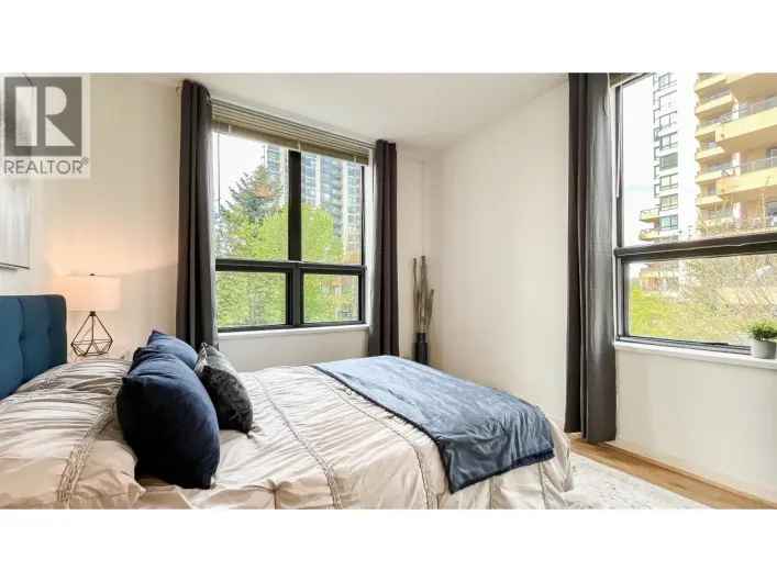 305 3638 VANNESS AVENUE, Vancouver