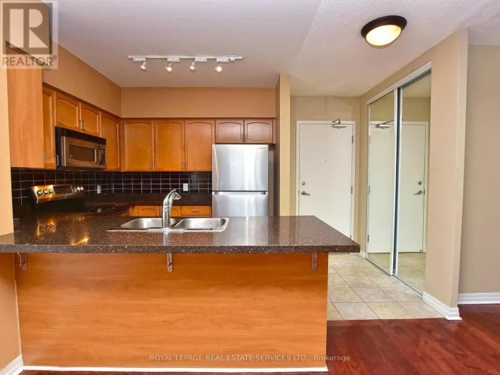 305 - 38 FONTENAY COURT, Toronto