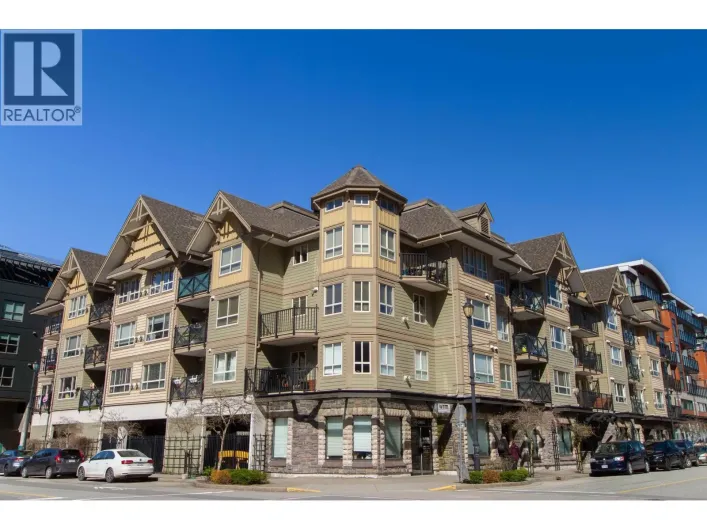 305 38003 SECOND AVENUE, Squamish