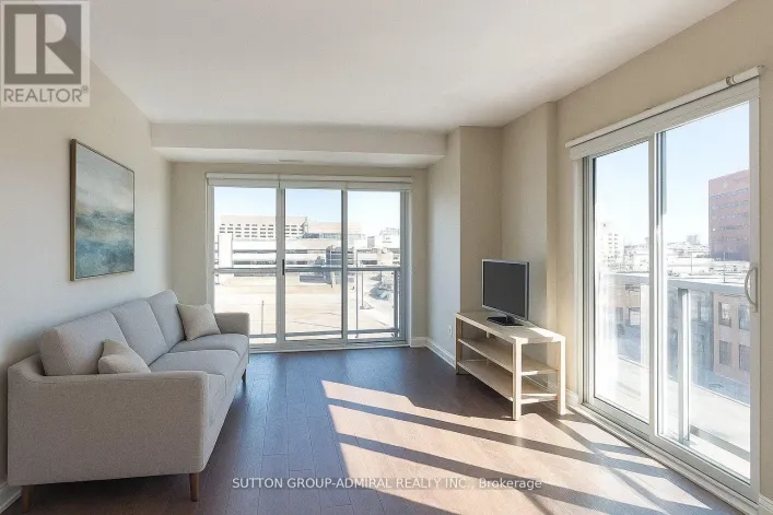 305 - 44 BOND STREET W, Oshawa