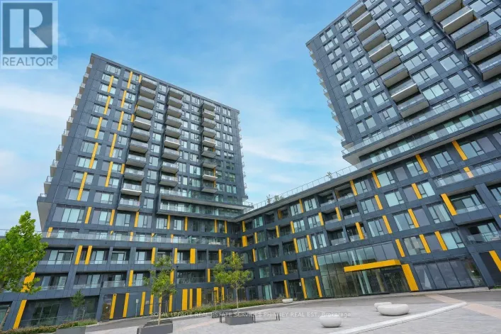 305 - 4878 POWERS COMMON, Burlington