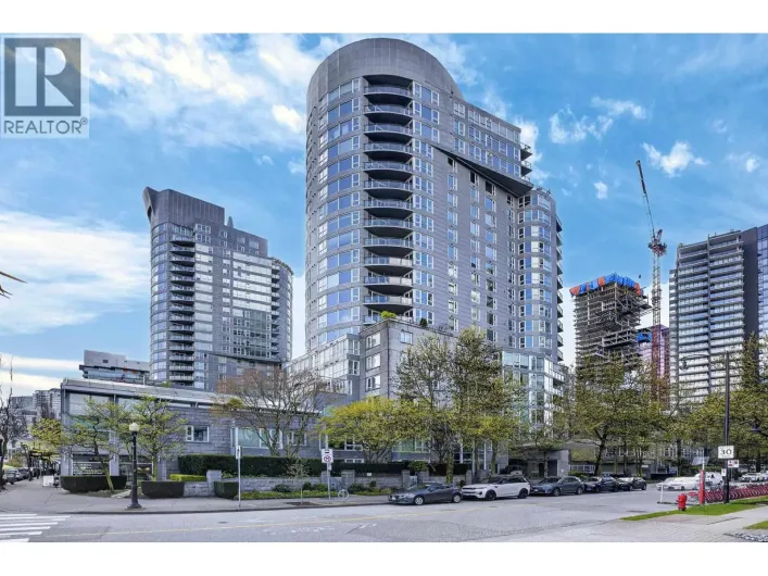 305 560 CARDERO STREET, Vancouver