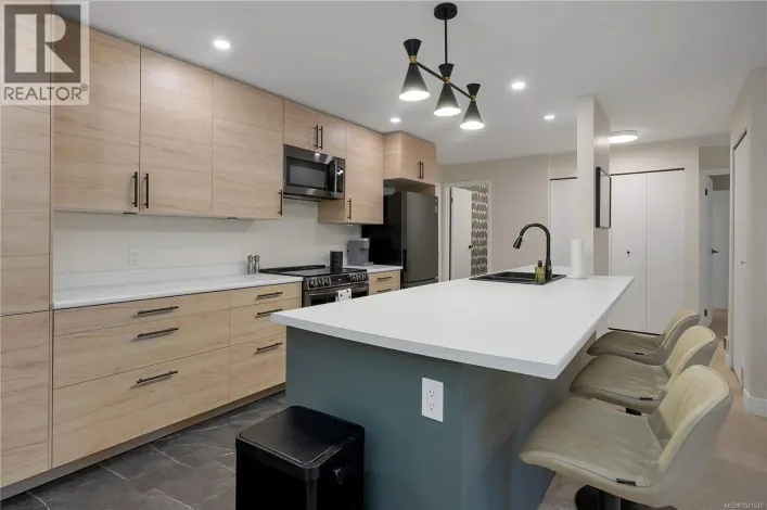 305 585 Dogwood St S, Campbell River