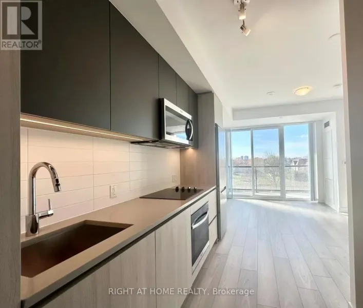 305 - 5858 YONGE STREET, Toronto