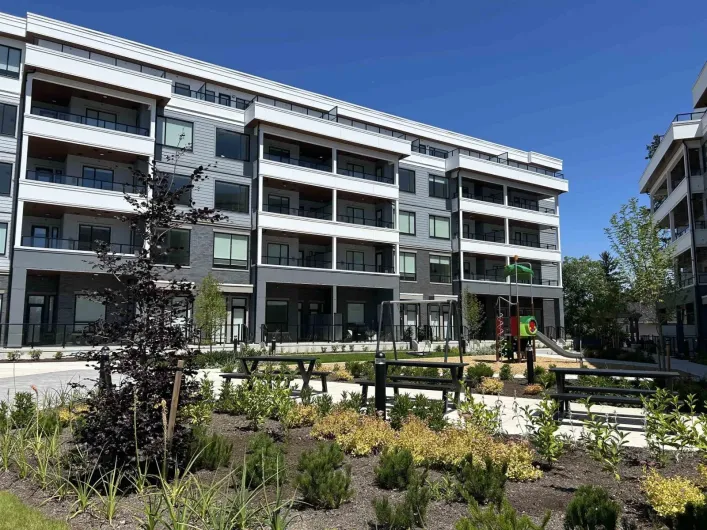 305 6270 GOOSEBERRY DRIVE, Surrey