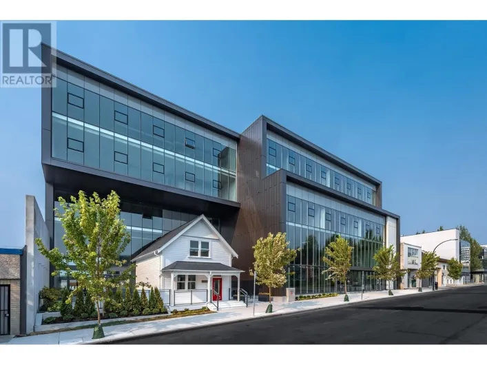 305 63 W 6TH AVENUE, Vancouver