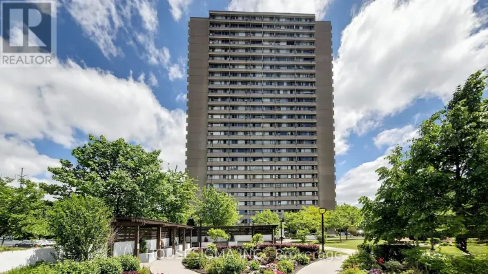 305 - 725 DON MILLS ROAD, Toronto