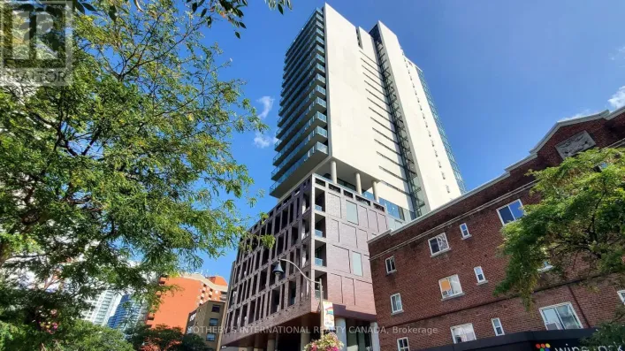 305 - 81 WELLESLEY STREET E, Toronto