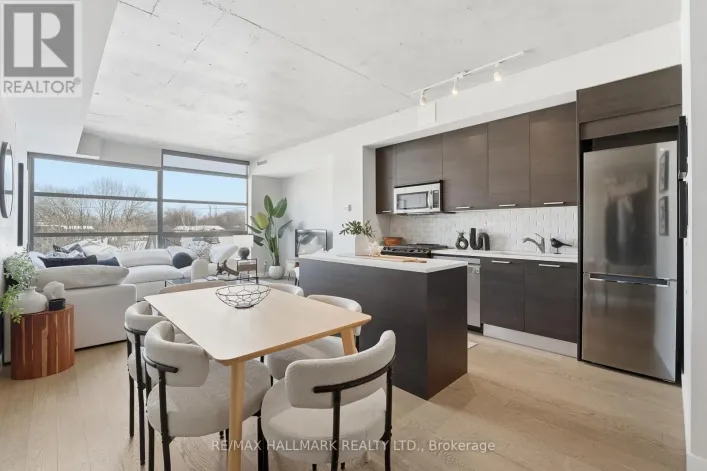 305 - 90 BROADVIEW AVENUE, Toronto