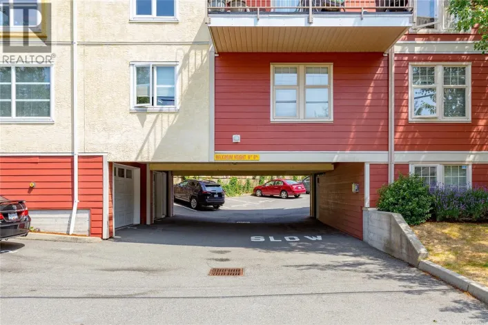 305 908 Brock Ave, Langford