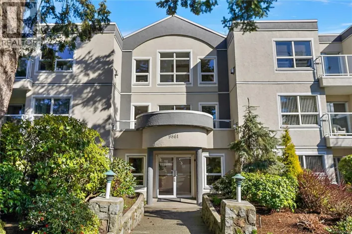 305 9861 Fifth St, Sidney