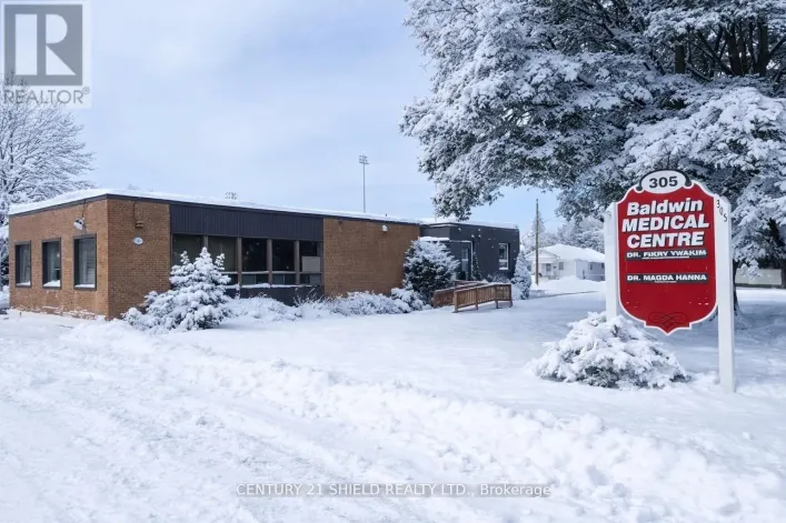 305 BALDWIN AVENUE, Cornwall