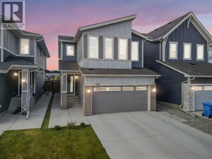 305 Carringsby Way NW, Calgary