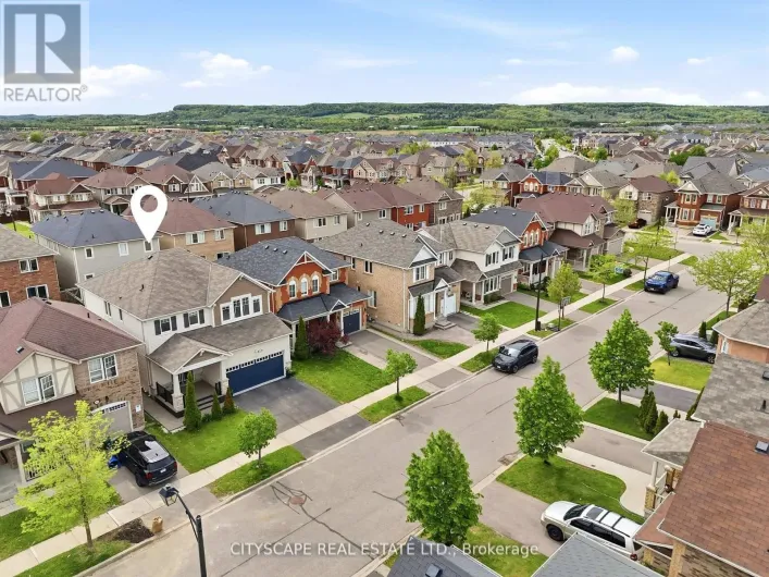 305 GLEAVE TERRACE E, Milton