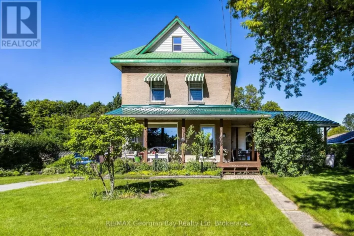 305 LINDSAY STREET E, Midland