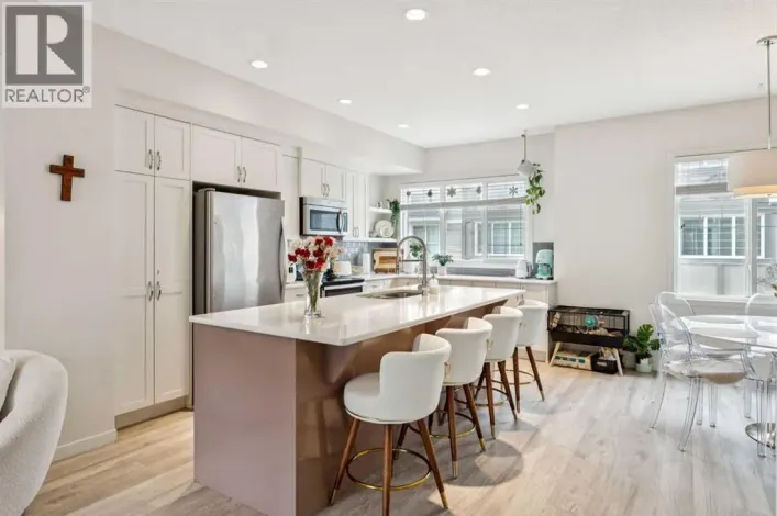 305 Nolanlake Villas NW, Calgary