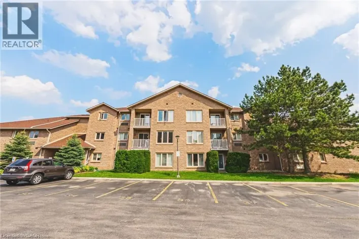 3050 PINEMEADOW Drive Unit# 30, Burlington