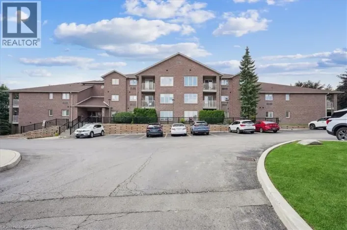 3050 PINEMEADOW Drive Unit# 62, Burlington